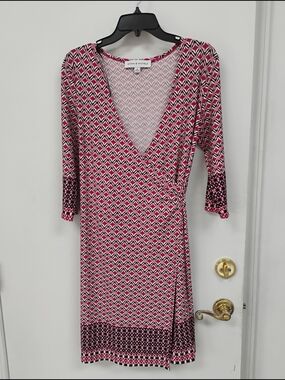 Emma & Michele Pink Geometric Wrap Dress Size M